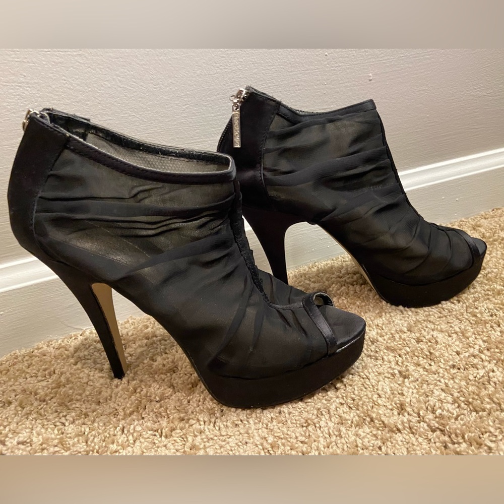 Chinese Laundry 'Hide and Seek' Black Chiffon Bootie 5”heel 8.5M Womens 6.5Men’s